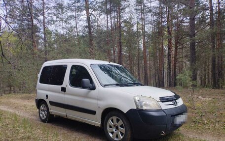 Peugeot Partner II рестайлинг 2, 2010 год, 370 000 рублей, 2 фотография