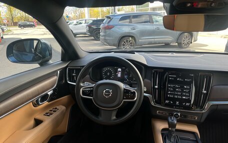 Volvo V90 Cross Country I рестайлинг, 2020 год, 4 749 000 рублей, 6 фотография