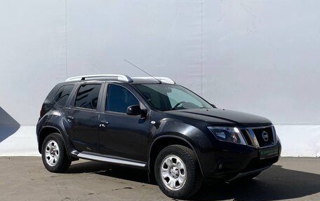 Nissan Terrano III, 2015 год, 999 000 рублей, 3 фотография