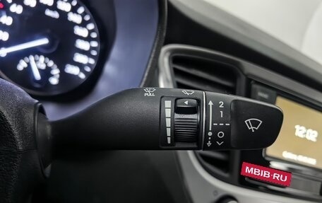 Hyundai Solaris II рестайлинг, 2018 год, 1 222 000 рублей, 15 фотография