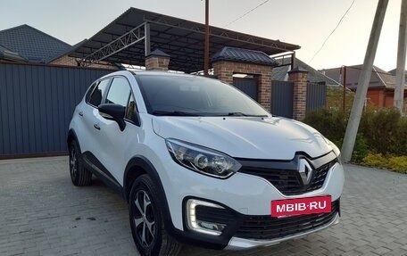 Renault Kaptur I рестайлинг, 2018 год, 1 230 000 рублей, 3 фотография