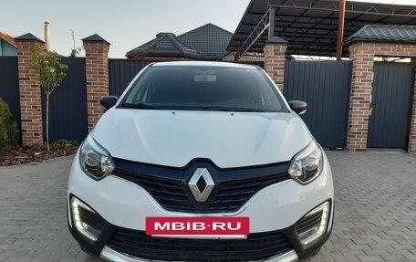 Renault Kaptur I рестайлинг, 2018 год, 1 230 000 рублей, 2 фотография