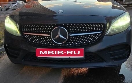 Mercedes-Benz C-Класс, 2019 год, 2 900 000 рублей, 2 фотография