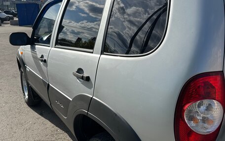 Chevrolet Niva I рестайлинг, 2009 год, 379 000 рублей, 17 фотография