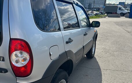 Chevrolet Niva I рестайлинг, 2009 год, 379 000 рублей, 20 фотография