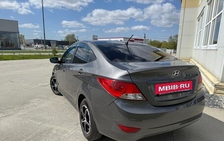 Hyundai Solaris II рестайлинг, 2012 год, 850 000 рублей, 8 фотография