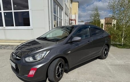 Hyundai Solaris II рестайлинг, 2012 год, 850 000 рублей, 9 фотография