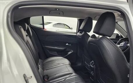 Peugeot 408, 2023 год, 2 935 000 рублей, 8 фотография