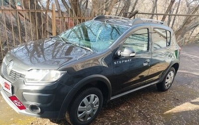 Renault Sandero II рестайлинг, 2015 год, 645 000 рублей, 1 фотография