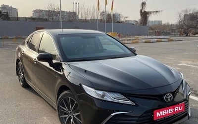 Toyota Camry, 2021 год, 3 200 000 рублей, 1 фотография