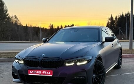 BMW 3 серия, 2019 год, 3 850 000 рублей, 1 фотография