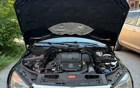 Mercedes-Benz C-Класс, 2011 год, 1 000 000 рублей, 6 фотография