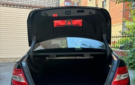 Mercedes-Benz C-Класс, 2011 год, 1 000 000 рублей, 7 фотография
