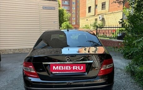 Mercedes-Benz C-Класс, 2011 год, 1 000 000 рублей, 5 фотография