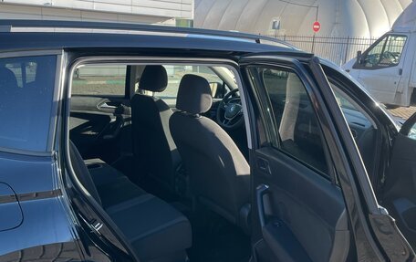 Volkswagen Tiguan II, 2020 год, 2 899 000 рублей, 9 фотография