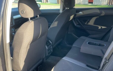 Volkswagen Tiguan II, 2020 год, 2 899 000 рублей, 12 фотография