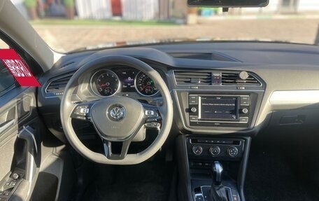 Volkswagen Tiguan II, 2020 год, 2 899 000 рублей, 14 фотография