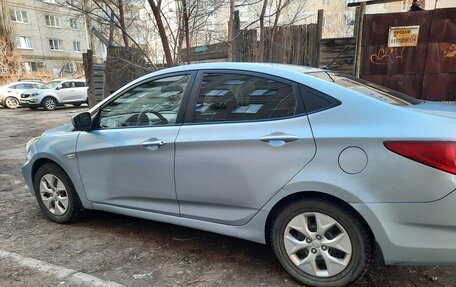 Hyundai Solaris II рестайлинг, 2012 год, 599 000 рублей, 14 фотография