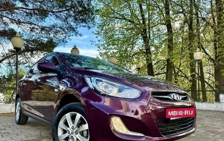 Hyundai Solaris II рестайлинг, 2011 год, 630 000 рублей, 6 фотография