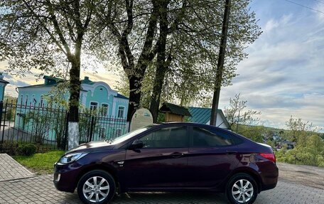 Hyundai Solaris II рестайлинг, 2011 год, 630 000 рублей, 16 фотография