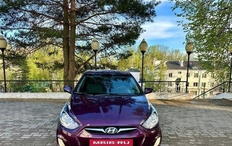 Hyundai Solaris II рестайлинг, 2011 год, 630 000 рублей, 12 фотография