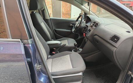 Volkswagen Polo VI (EU Market), 2013 год, 878 000 рублей, 14 фотография