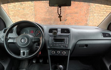 Volkswagen Polo VI (EU Market), 2013 год, 878 000 рублей, 16 фотография