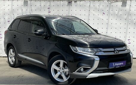 Mitsubishi Outlander III рестайлинг 3, 2015 год, 1 650 000 рублей, 2 фотография