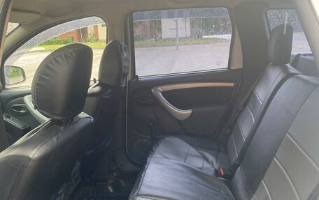 Renault Duster I рестайлинг, 2012 год, 830 000 рублей, 3 фотография