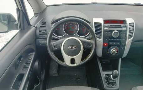 KIA Venga I, 2012 год, 900 000 рублей, 13 фотография