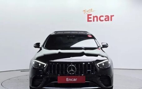 Mercedes-Benz E-Класс AMG, 2022 год, 6 900 000 рублей, 3 фотография