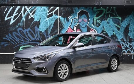 Hyundai Solaris II рестайлинг, 2017 год, 1 045 000 рублей, 1 фотография