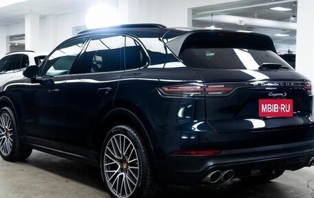Porsche Cayenne III, 2022 год, 8 420 000 рублей, 3 фотография