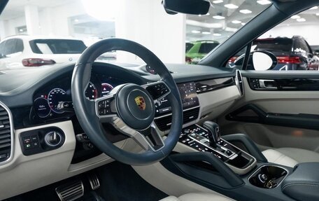 Porsche Cayenne III, 2022 год, 8 420 000 рублей, 18 фотография