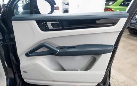 Porsche Cayenne III, 2022 год, 8 420 000 рублей, 23 фотография