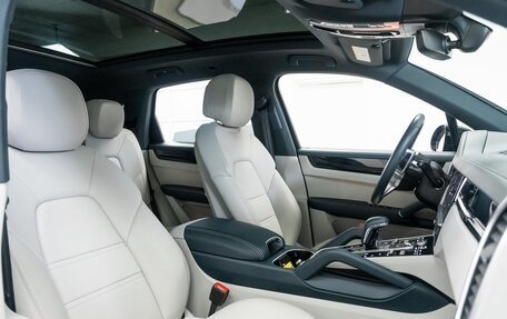 Porsche Cayenne III, 2022 год, 8 420 000 рублей, 24 фотография