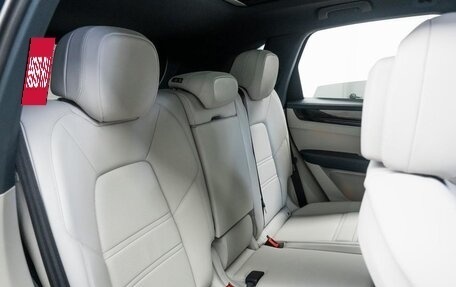 Porsche Cayenne III, 2022 год, 8 420 000 рублей, 22 фотография