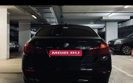 BMW 5 серия, 2013 год, 2 350 000 рублей, 3 фотография
