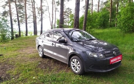 Volkswagen Polo VI (EU Market), 2012 год, 750 000 рублей, 4 фотография