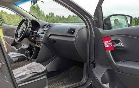 Volkswagen Polo VI (EU Market), 2012 год, 750 000 рублей, 17 фотография