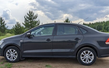 Volkswagen Polo VI (EU Market), 2012 год, 750 000 рублей, 35 фотография