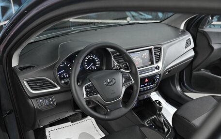 Hyundai Solaris II рестайлинг, 2017 год, 1 045 000 рублей, 8 фотография