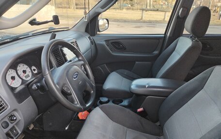 Ford Escape II, 2002 год, 600 000 рублей, 7 фотография