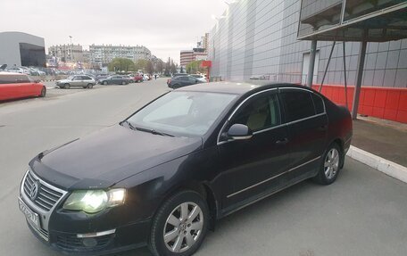 Volkswagen Passat B6, 2006 год, 600 000 рублей, 4 фотография