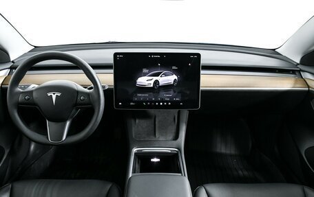 Tesla Model 3 I, 2023 год, 3 801 000 рублей, 11 фотография