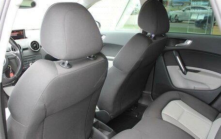 Audi A1, 2012 год, 1 090 000 рублей, 30 фотография