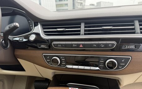 Audi Q7, 2017 год, 4 800 000 рублей, 23 фотография