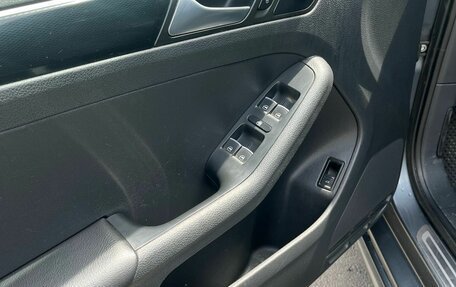 Volkswagen Jetta VI, 2016 год, 1 400 000 рублей, 9 фотография