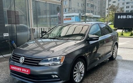 Volkswagen Jetta VI, 2016 год, 1 400 000 рублей, 6 фотография