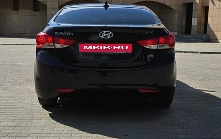 Hyundai Elantra V, 2011 год, 1 000 000 рублей, 3 фотография